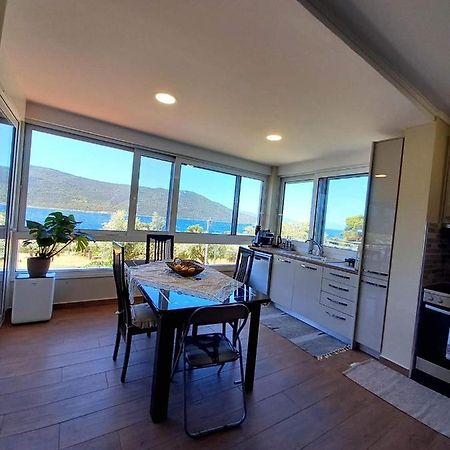 Guesthouse Eirini Porto Germeno Bagian luar foto